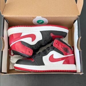 NEW Nike Jordan 1 MID SE 10.5C Red and Black High-Top Sneakers